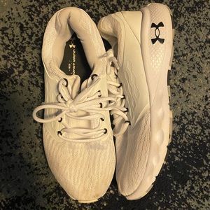 Mens under armour sneakers